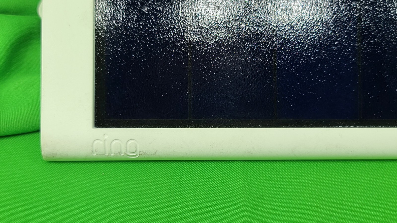 Ring Small Solar Panel 1.9W for Stick Up Cam White 5F78E9-USB-C