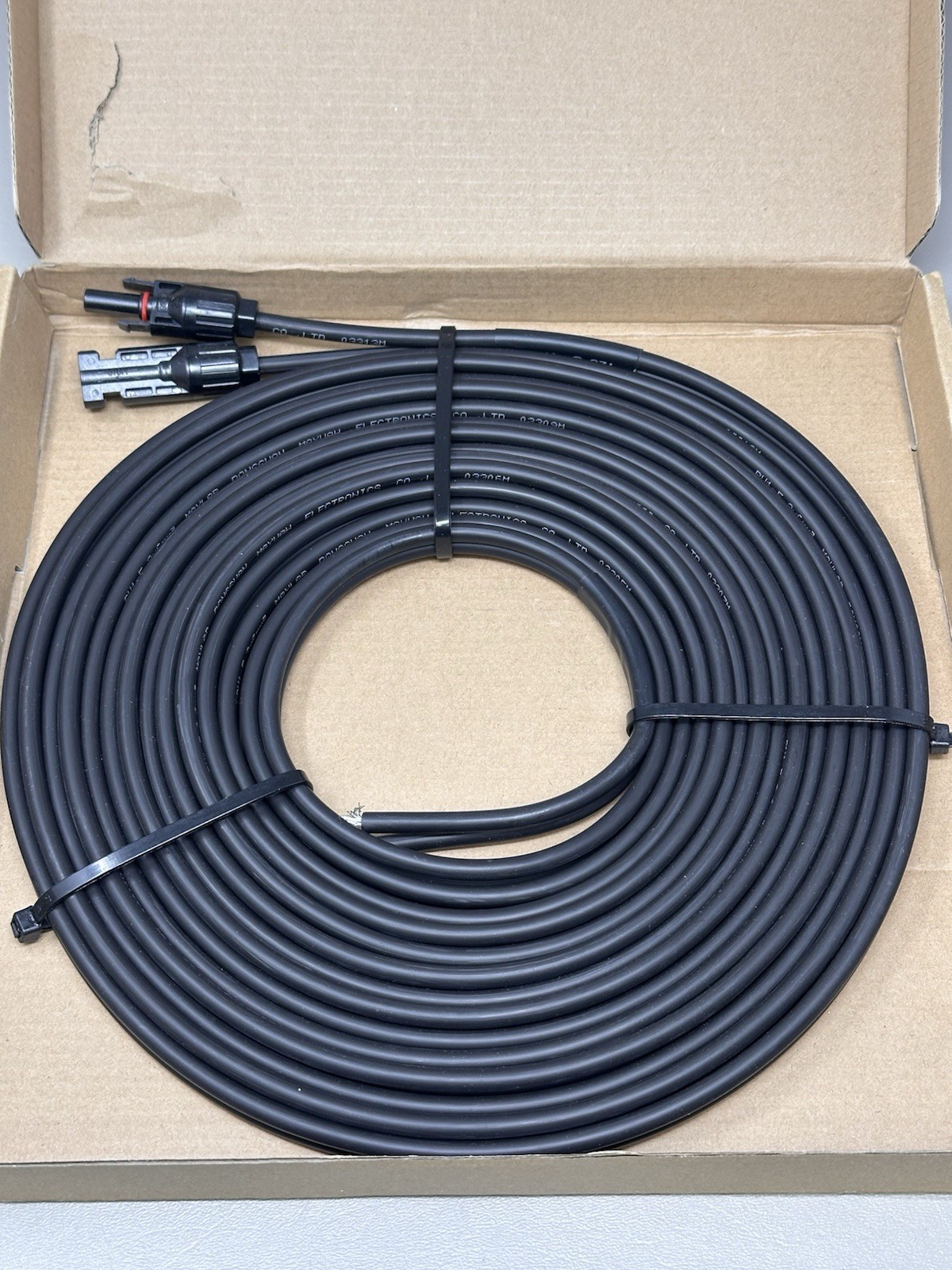 VALEMO Twin Solar Cable Connectors On Single End 30ft 9M 2 x 10 AWG VSCT-6-9M-S