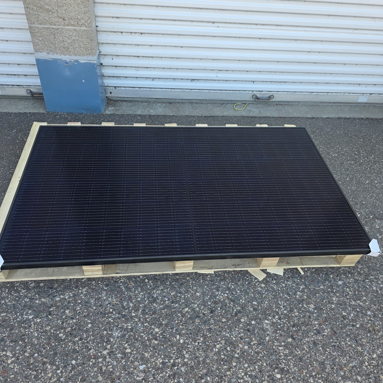 Suntech STP370S-B60/Wnhb 370W Solar Panels Lot of 10 Mono High Efficiency