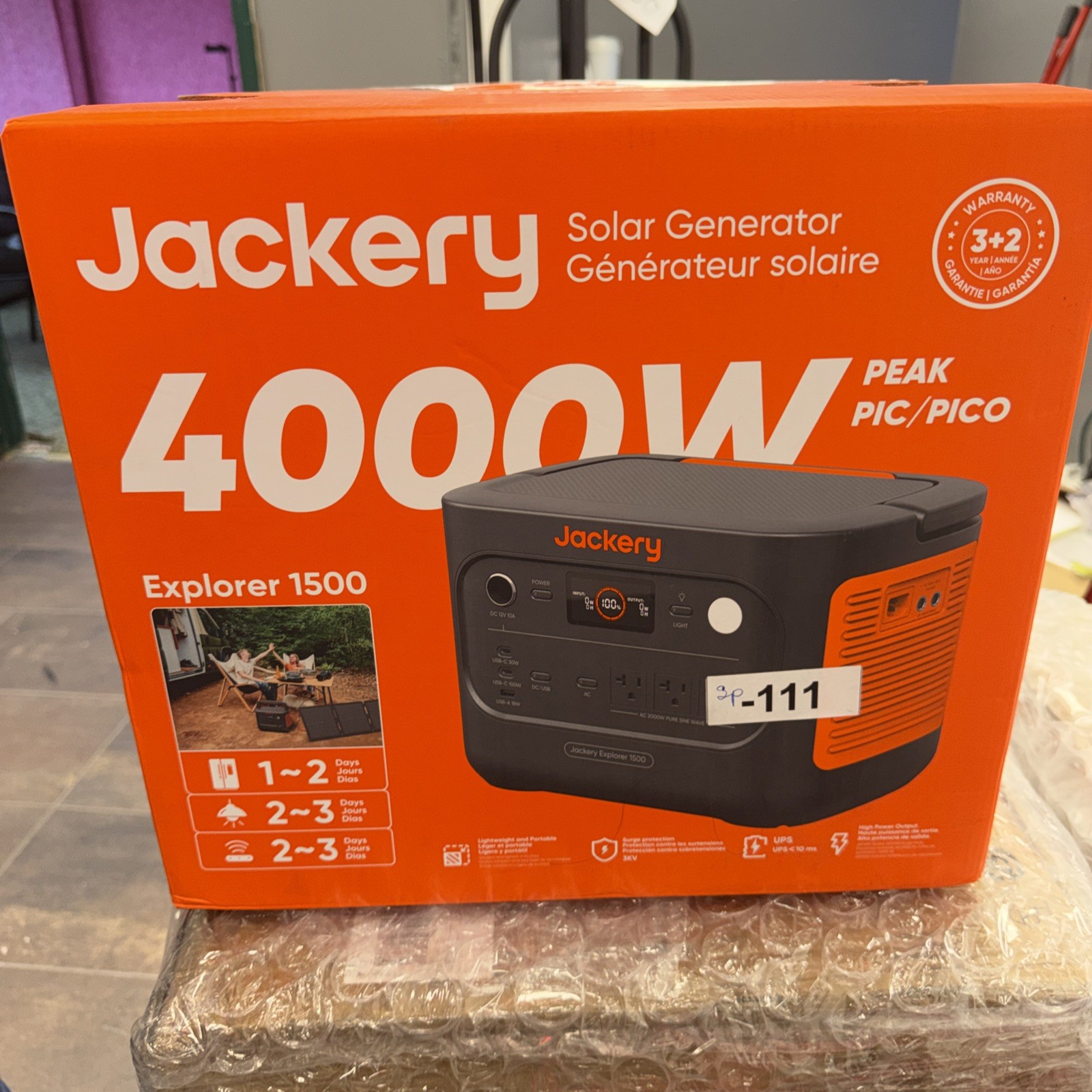 Jackery Explorer 1500 v2 Portable Power Station 1536Wh 400W Solar Input