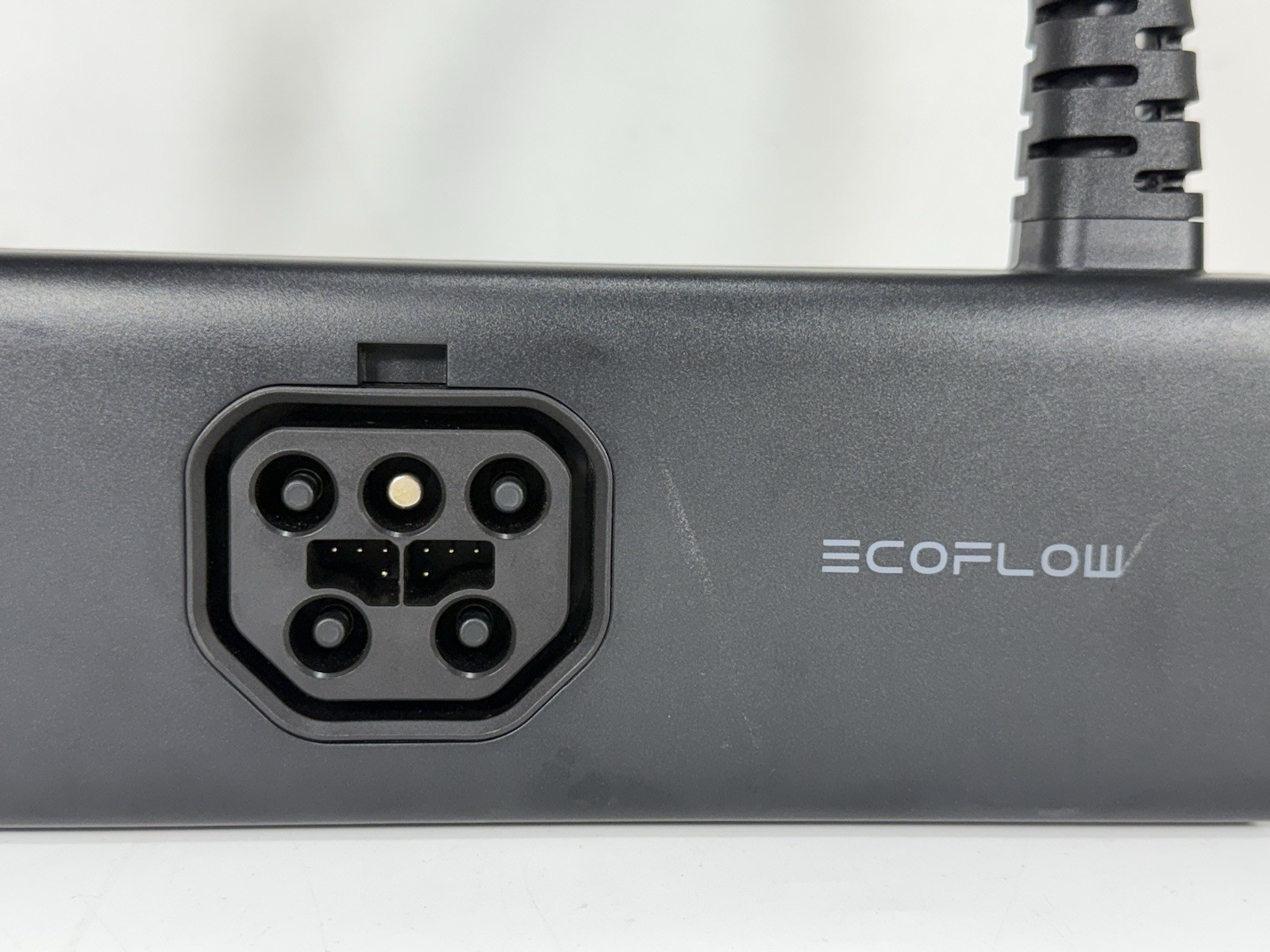 EcoFlow Double Voltage Hub Power Input/Output for DELTA Pro – EF-HP-O01-2