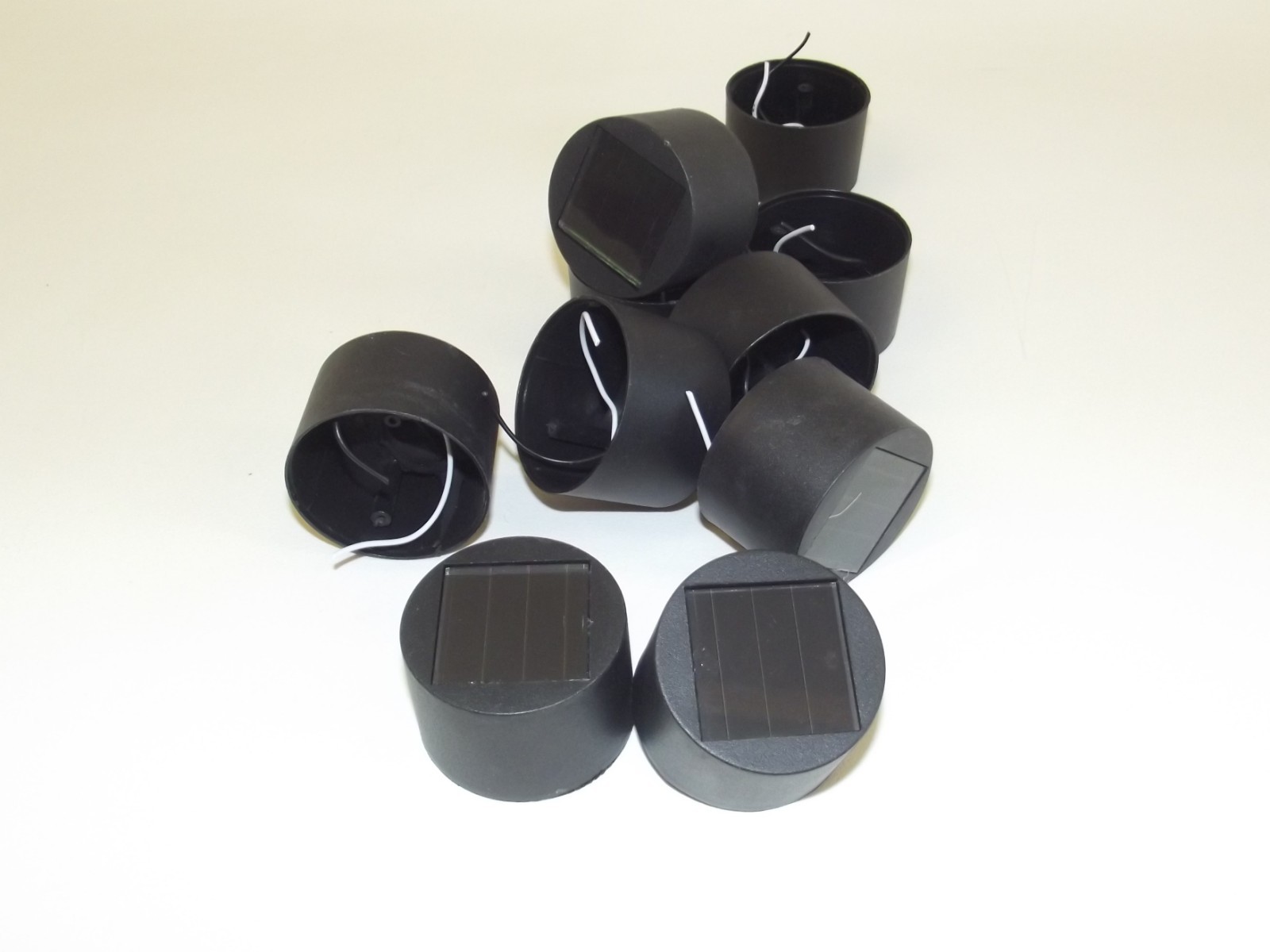 10x Small Solar Cells 2 V Volt Project Cells Cheap Panels In USA 1.8″ Round Lot