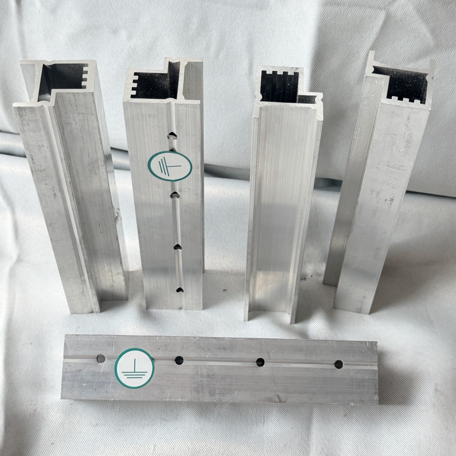 10х Aluminum Solar Panel Mounting Rail Splice Internal Bonding Grounding Coupler