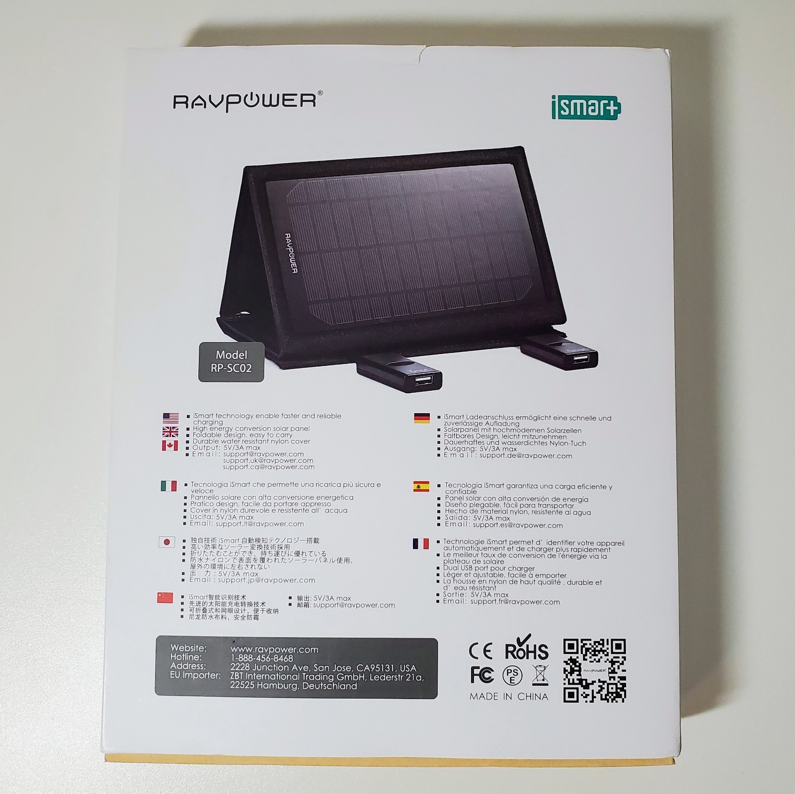RAVPower 15W Foldable Dual-Port Waterproof Smart Solar Charger Kit RP-SC02