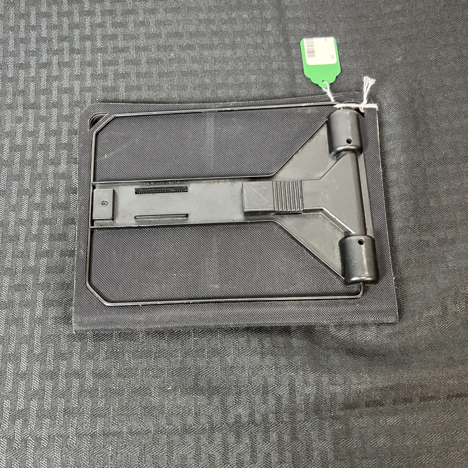 GOAL ZERO NOMAD 10 SOLAR PANEL. Solar Charger. Charge phone, GPS + MORE
