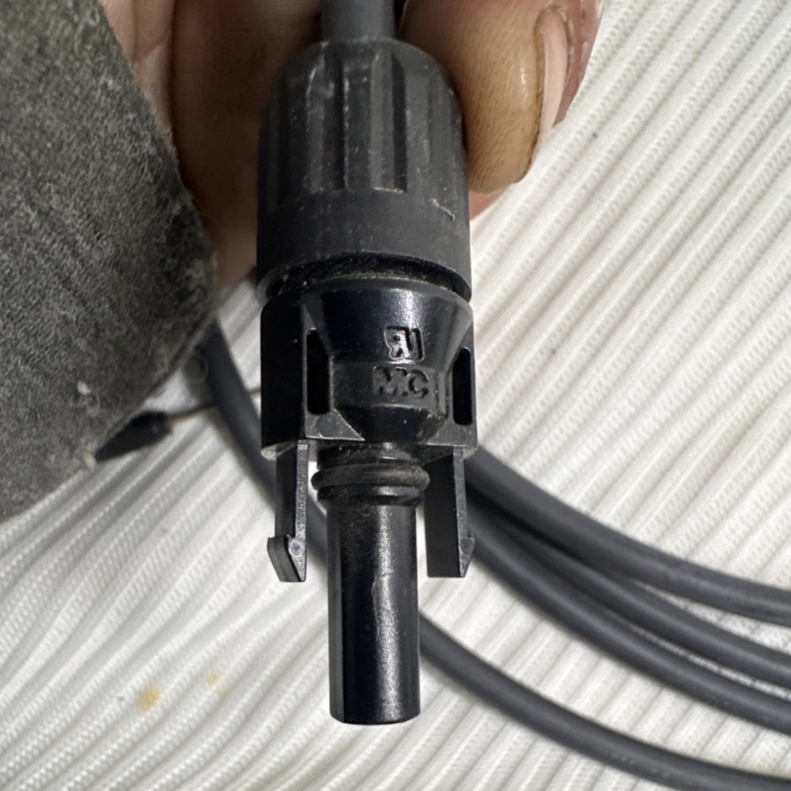 Advanced Digital Cable 10 AWG MC4 Solar Panel Extension 12 ft USE-2 Di Burial