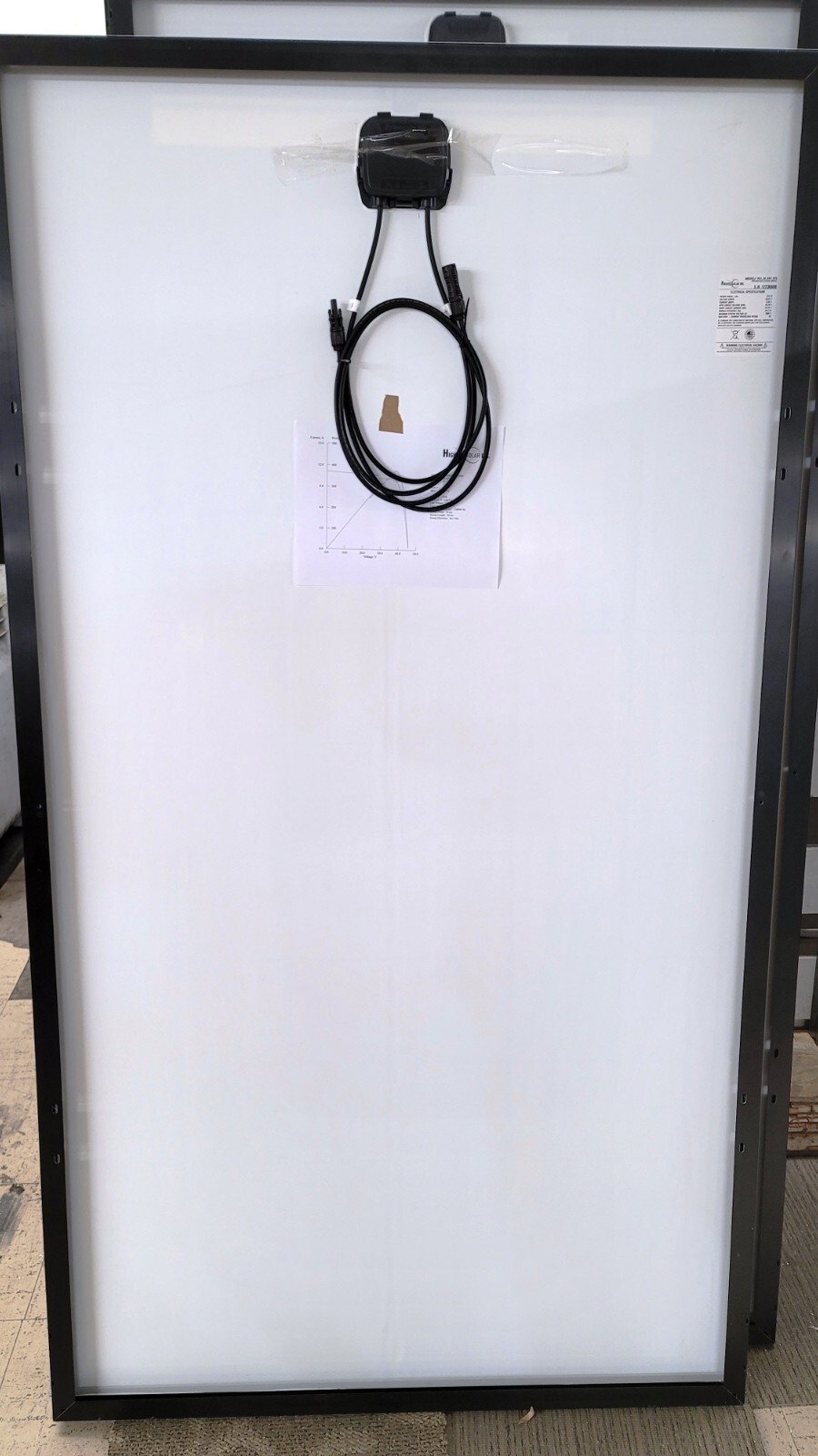 1- 375 W SOLAR PANEL 12 V AMERICAN MADE 22.7% CELLS PERFECT FOR NEW RV’S 20 amp