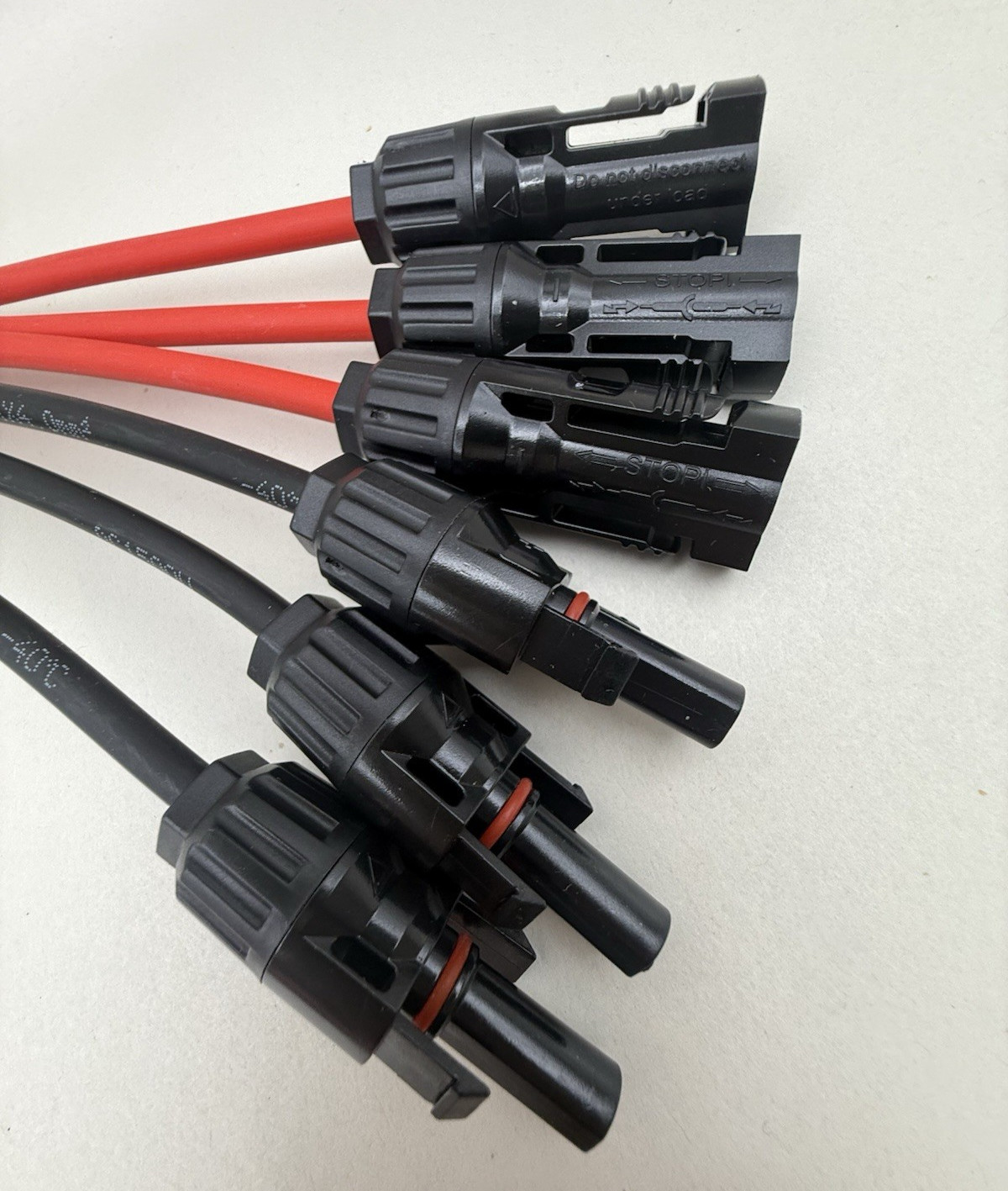 Solar Connectors for 3 Solar Panels, Tool-Free Solar Panel Wires and Connectors