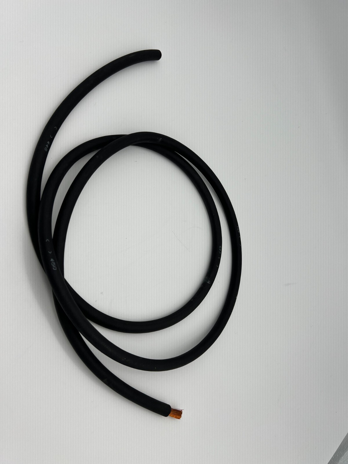 Black / Red 4 gauge AWG industrial flexible welding / battery cable