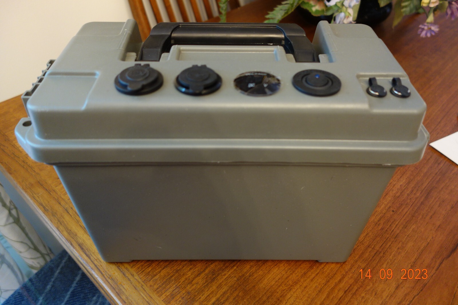 Rechargeable Portable Power Station 230.4 Wh Battery  Outdoor Camping RV Trip