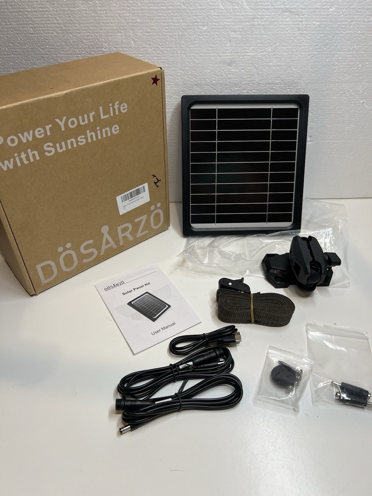 Dosarzo 5W 12V Solar Panel for Trail Camera with 5200mAh Rechargeable Battery