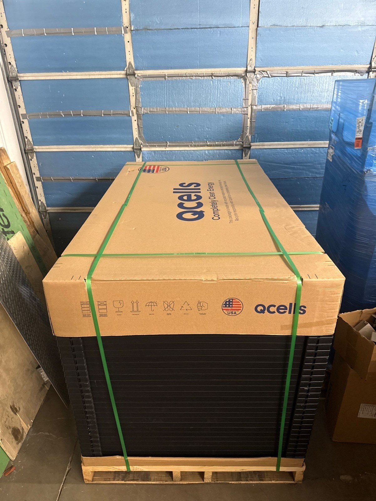 NEW Pallet of 32x Q CELLS 405W Solar Panels – Q.PEAK DUO BLK ML-G10+