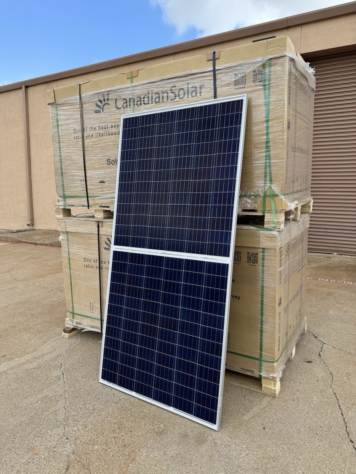 35pcs 350W Canadian Tier 1 Bifacial Solar Panels