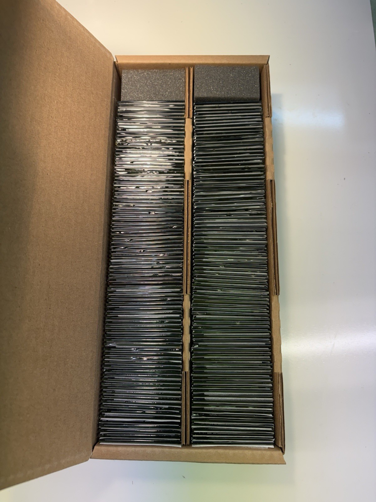 Quantity 170 pcs SHELL ST0.4-XI Photovoltaic minimodule Cell, 2.38″ x 2.38″