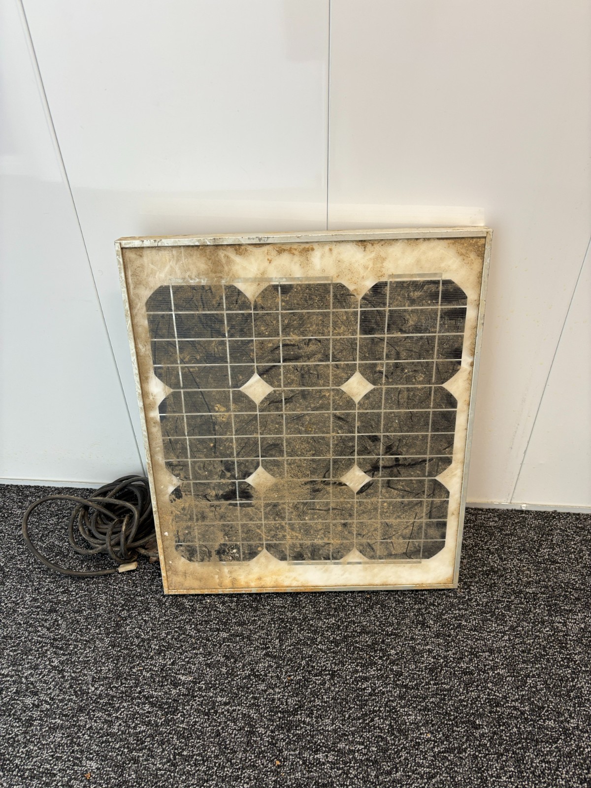 20 Watt Solar Panel – Unbranded – Working –