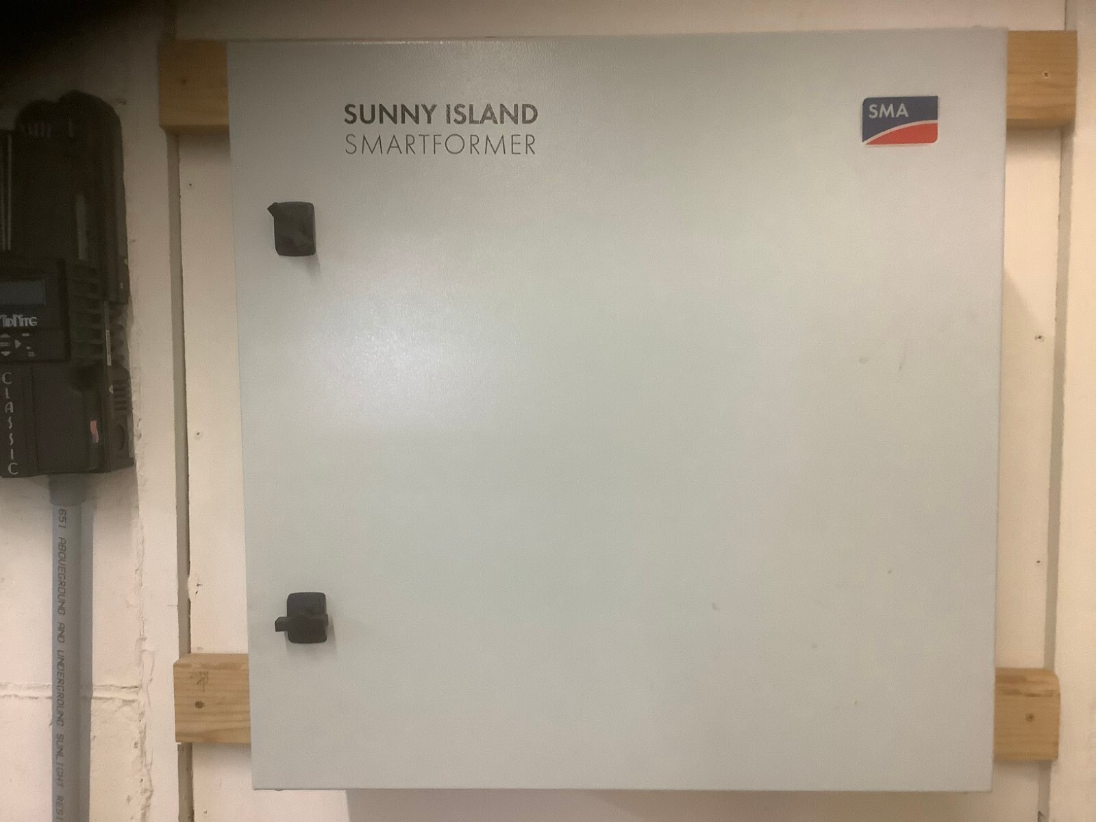 SUNNY BOY 4.5 KW INVERTER AND SMART TRANSFORMER