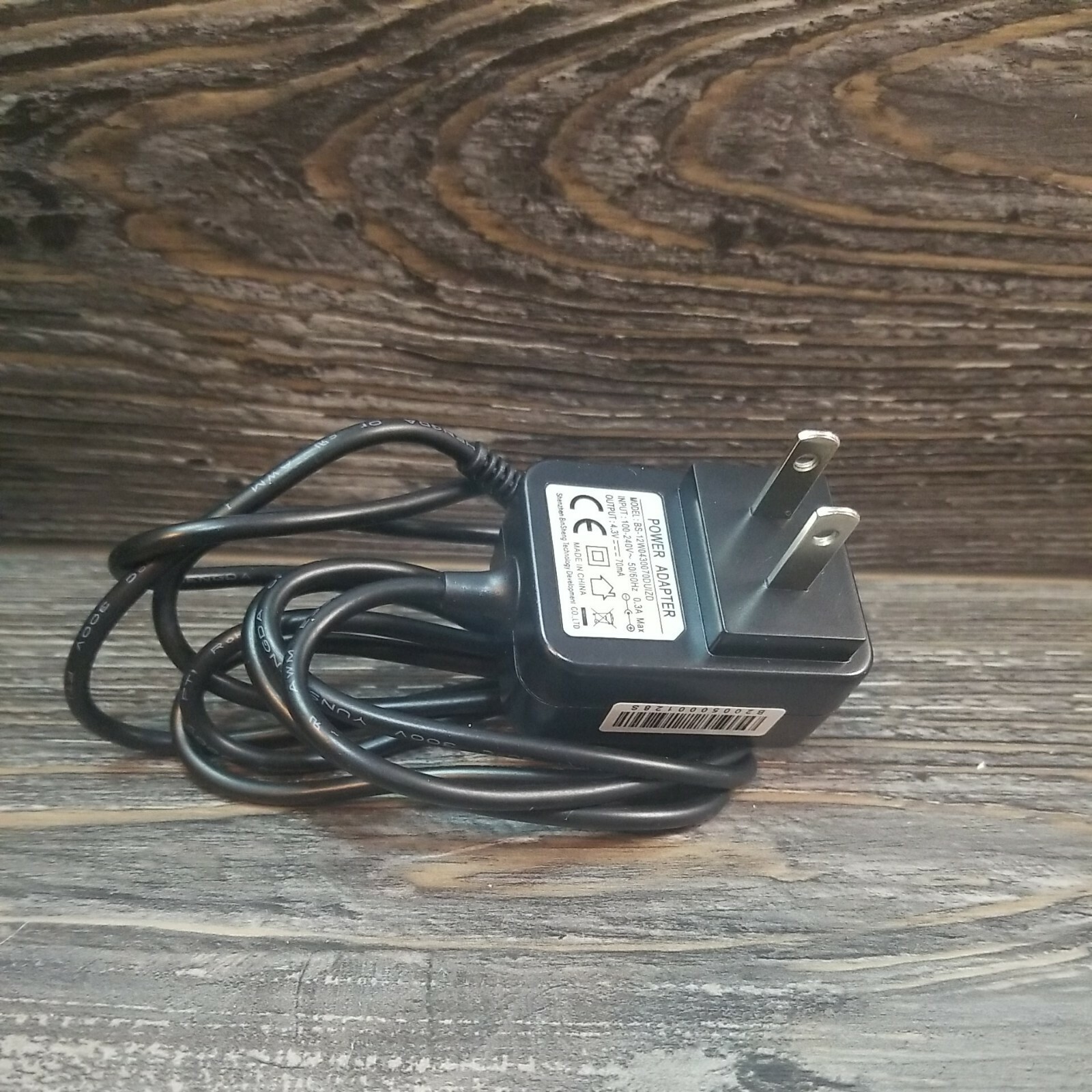 BERLS POWER ADAPTER BS-12W0430070DUIZD INPUT100-240V, 50Out/70 mA