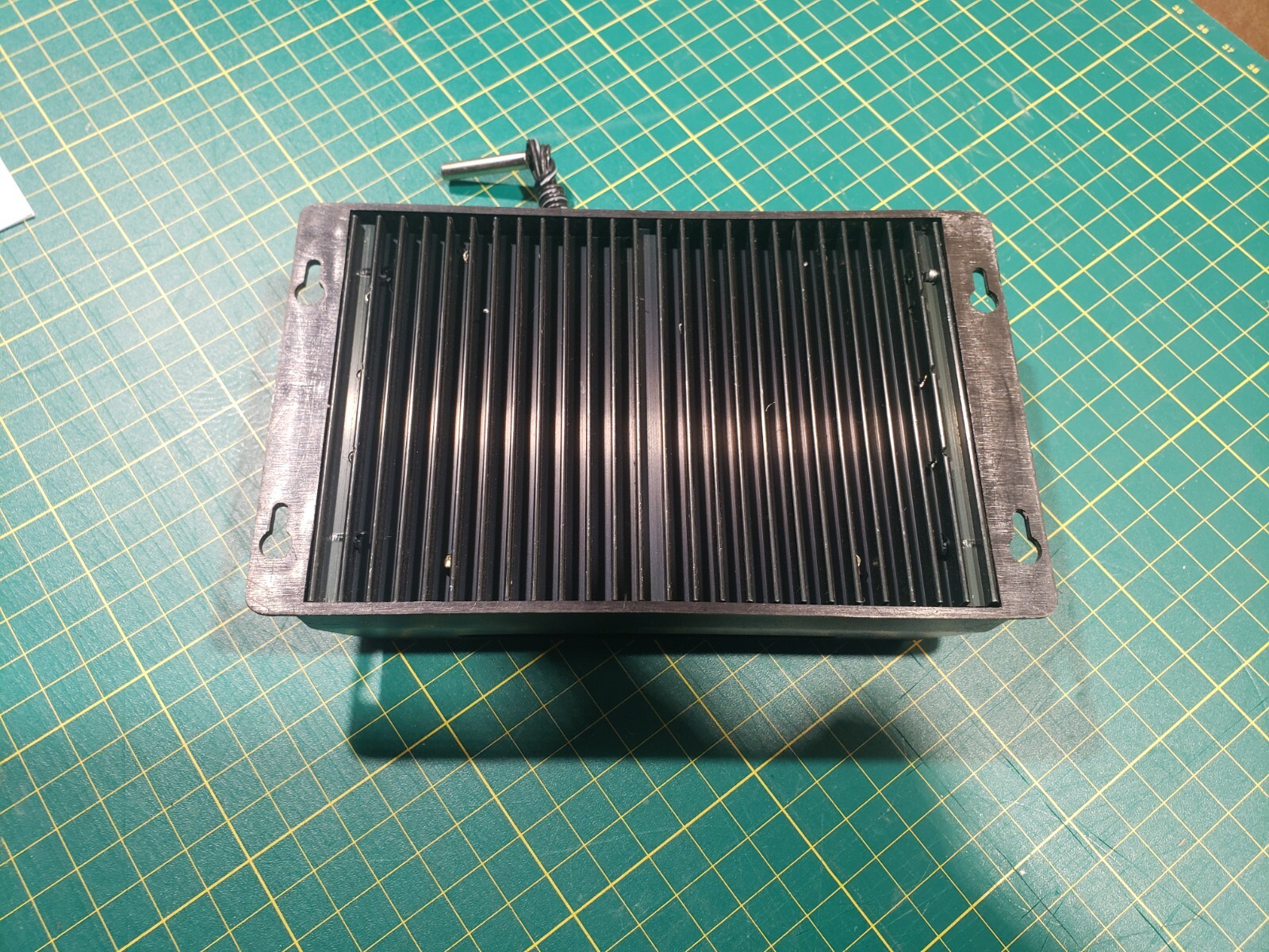Solar controller CQ4820 think 20A Works, Not correct manual but similer.