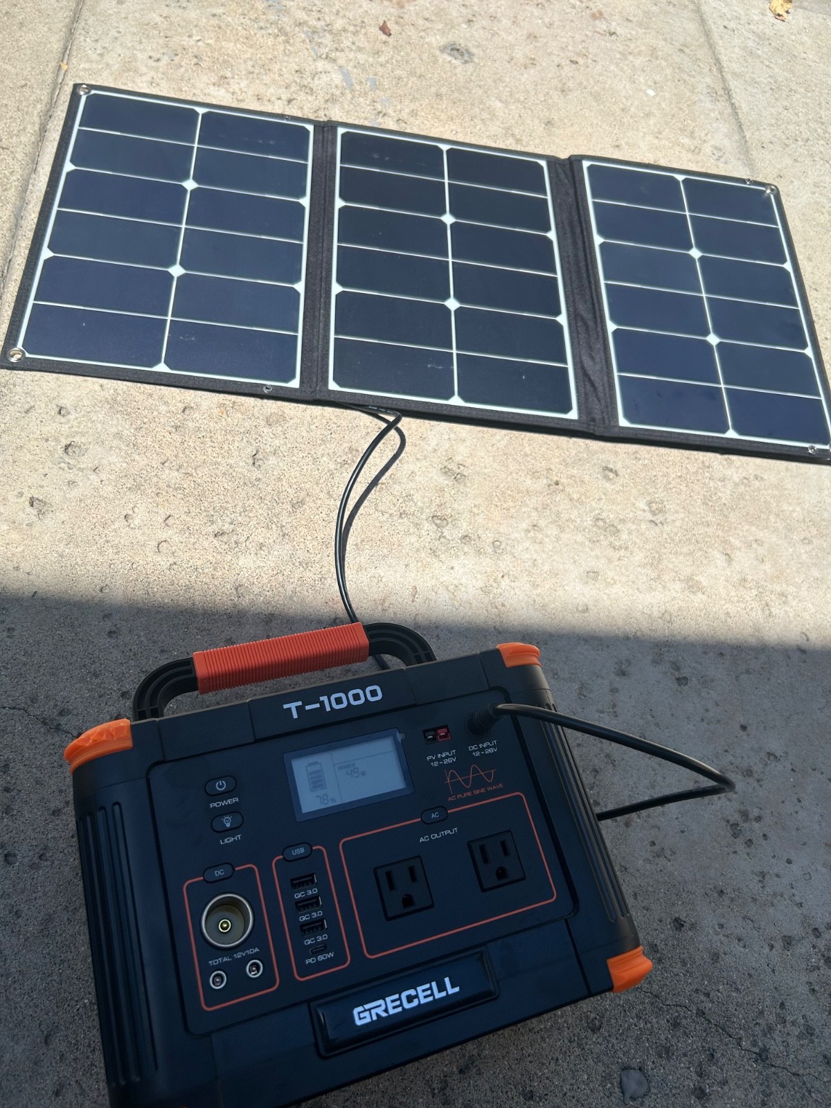 Jackery Solar Saga 60 solar panel for powering portable battery read description