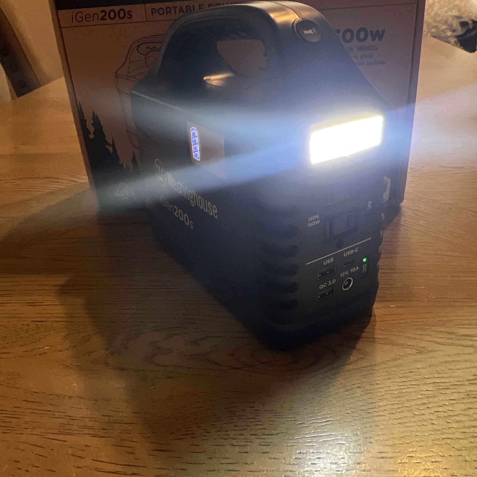 Westinghouse iGen200s 150W Portable Power Station – Blue
