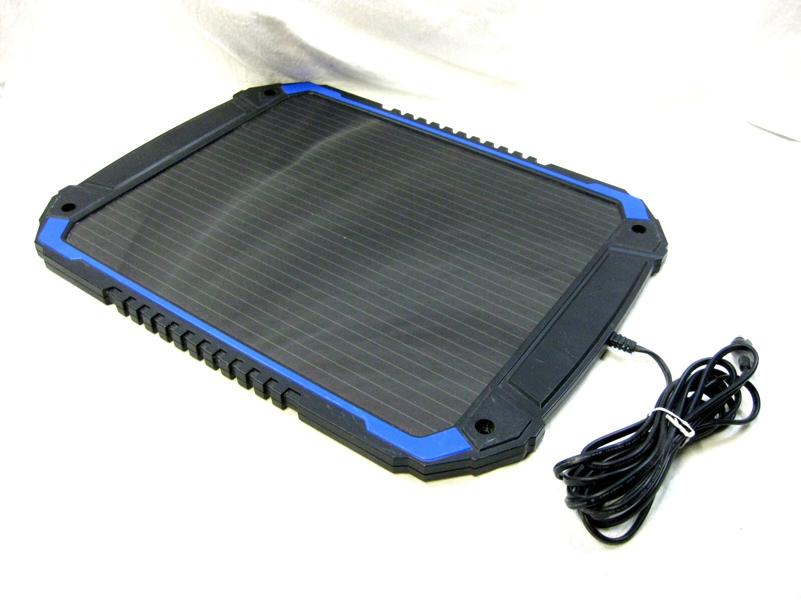 VTSC4.8 Portable Solar Panel Battery Charger (17.5V 4.8W 274mA)