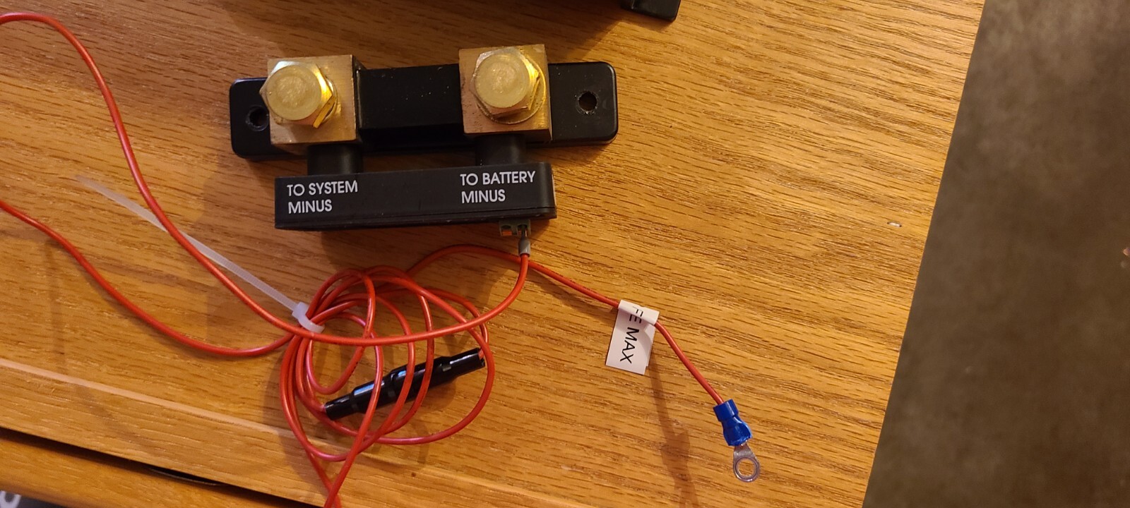 Victron mppt solar charge controller 100/30 & SmartShunt 500/50 mV Xantrex Inver