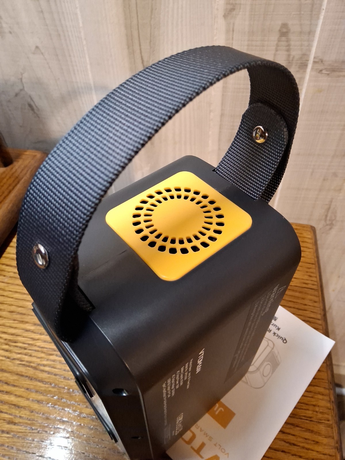VTOMAN Jump 100 Compact Portable Power Station 100W **Factory Refurbished ***