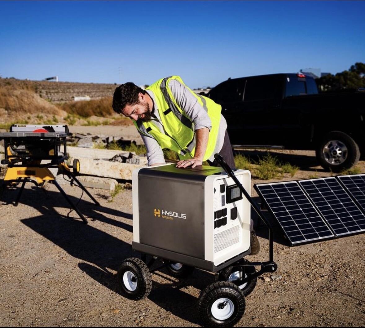 HYSOLIS APOLLO 5 KWh Solar Generator Complete Kit Power Station ready to use