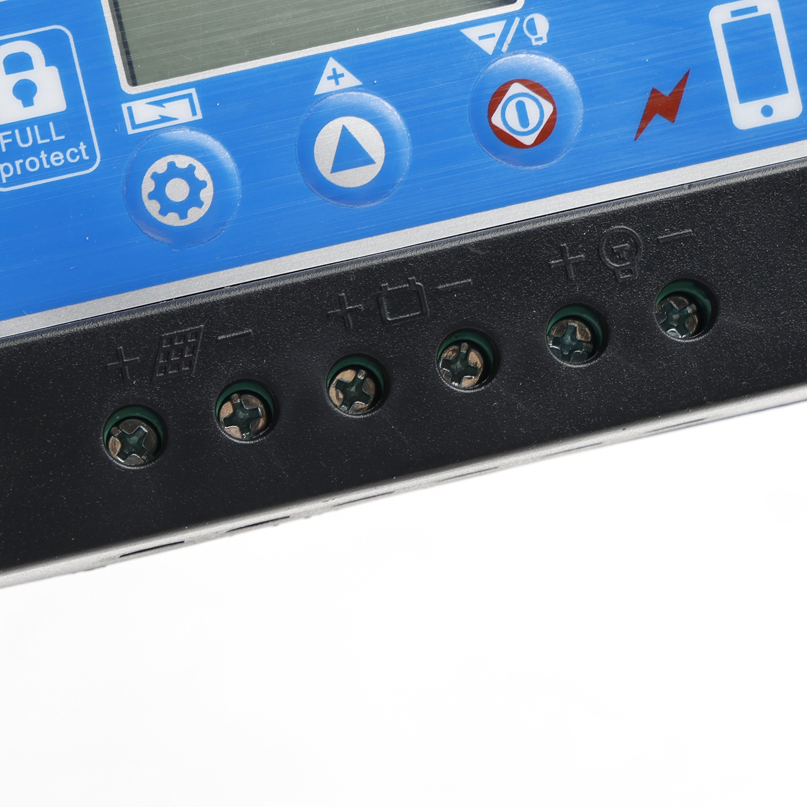 60A Solar Panel Battery Regulator Charge Controller PWM LCD Dual USB 12V24V