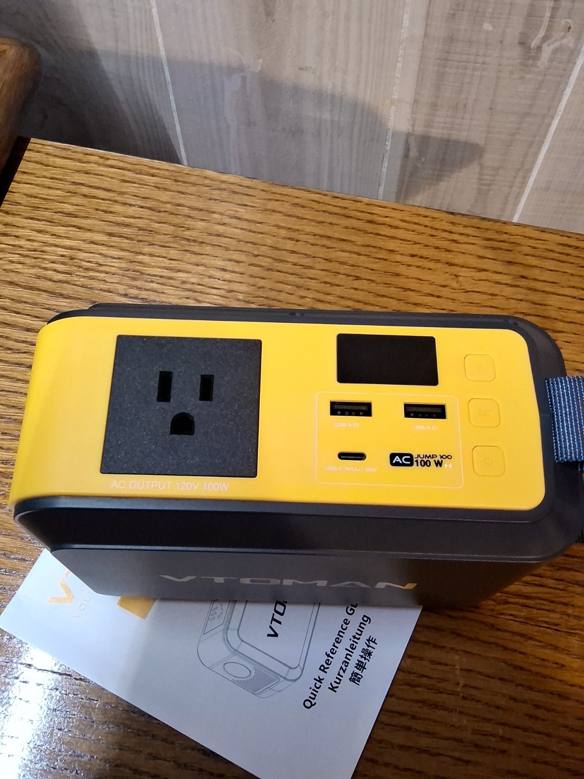 VTOMAN Jump 100 Compact Portable Power Station 100W **Factory Refurbished ***