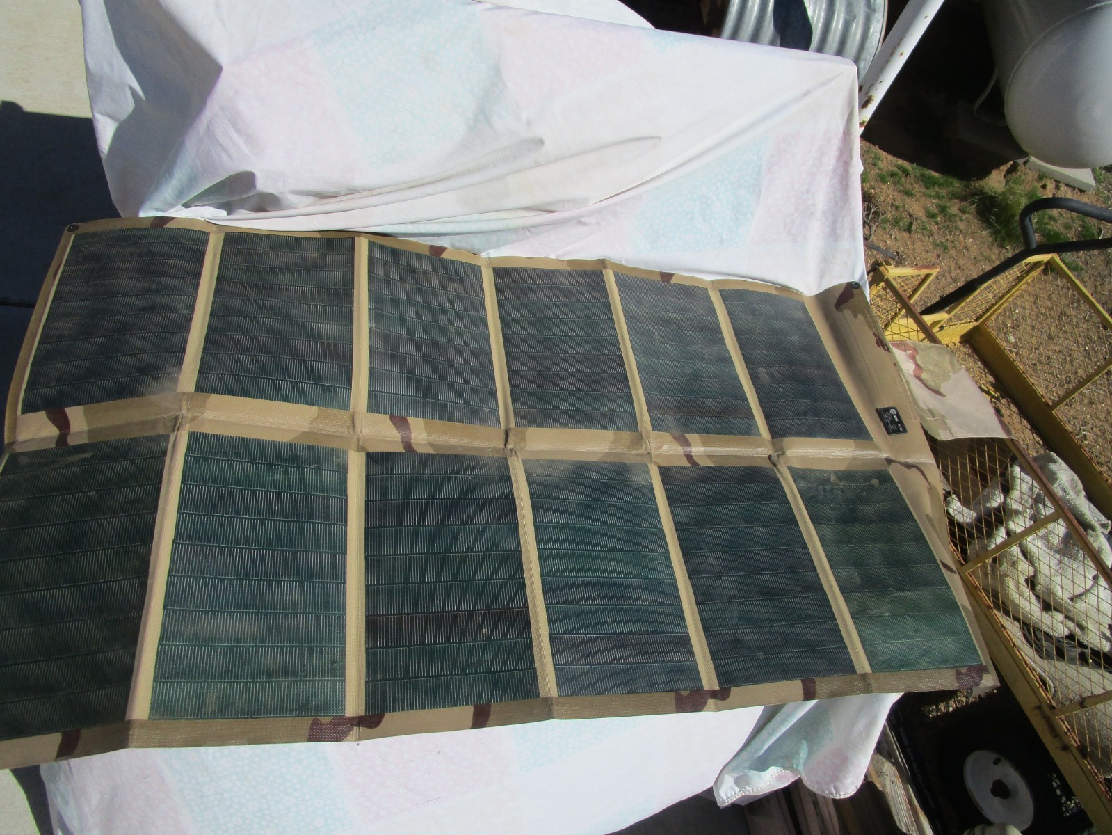 Iris Technology P3 Portable Folding Solar Panel Charger Military 60W 12V 18063