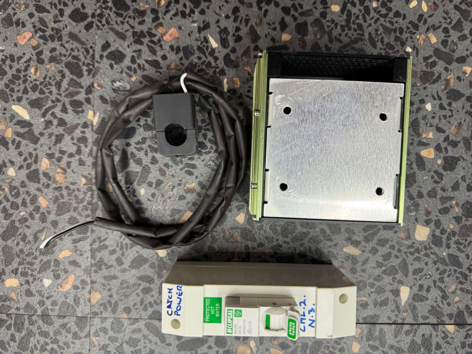 CATCH Power Green 4.8kW 1 Phase Solar Diverter with CT. Makes Solar PV Hot Water