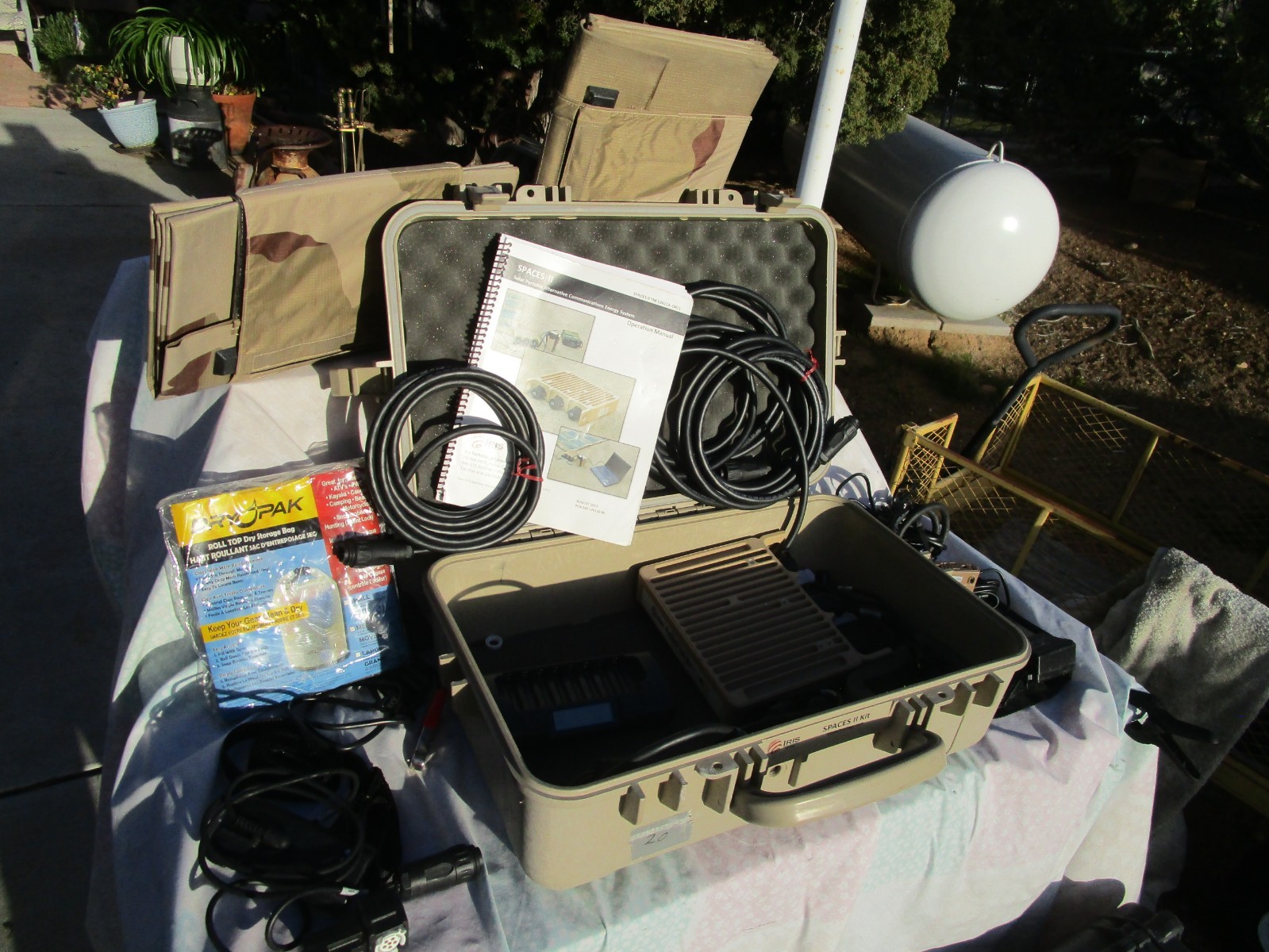 Iris Technology SPACES II Kit USMC Military Portable Solar Energy Field Power #2