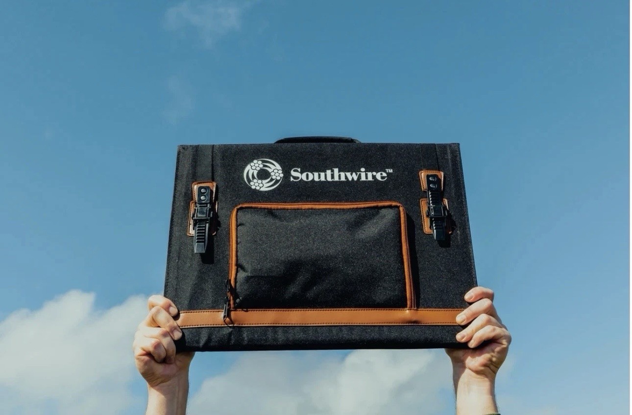 Southwire Elite Series 100-Watt Solar Panel 53224 – NEW