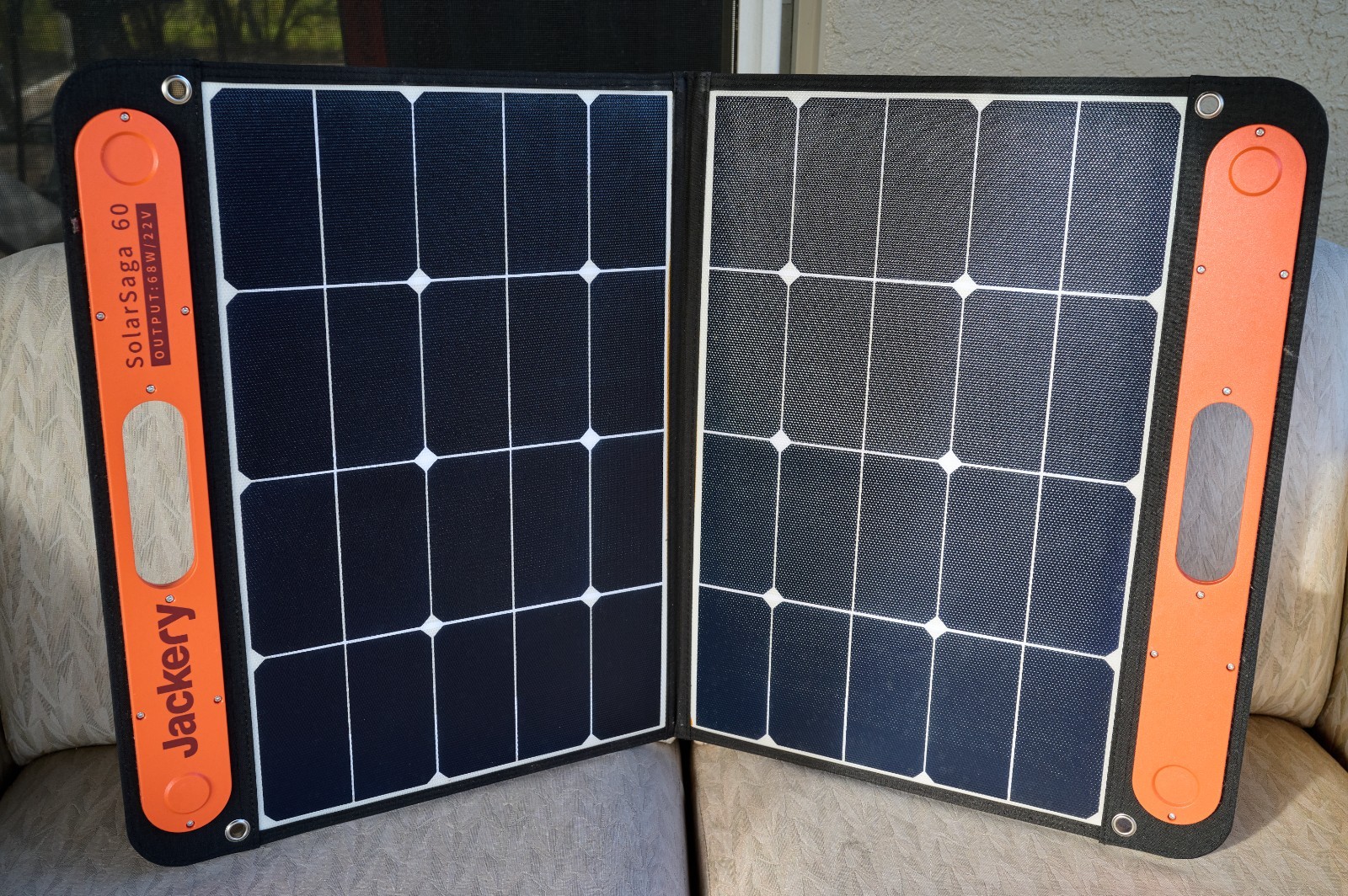 Jackery SolarSaga 60W Solar Foldable Monocrystalline Panel