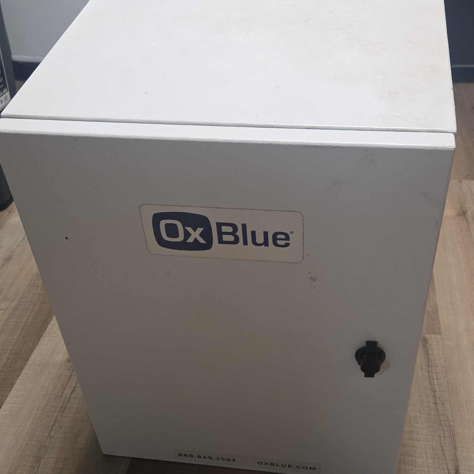 OxBlue SunWize Power Ready Kit Monocrystalline Off-Grid 12V PWM Outdoor