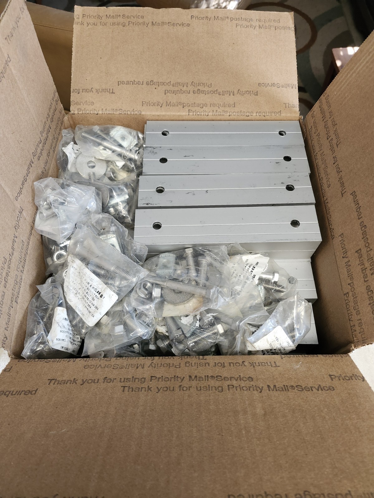 Lot of 20 Unirac 307107M Solar Mount 12″ Adjustable Tilt Leg w/ Hardware New/Box
