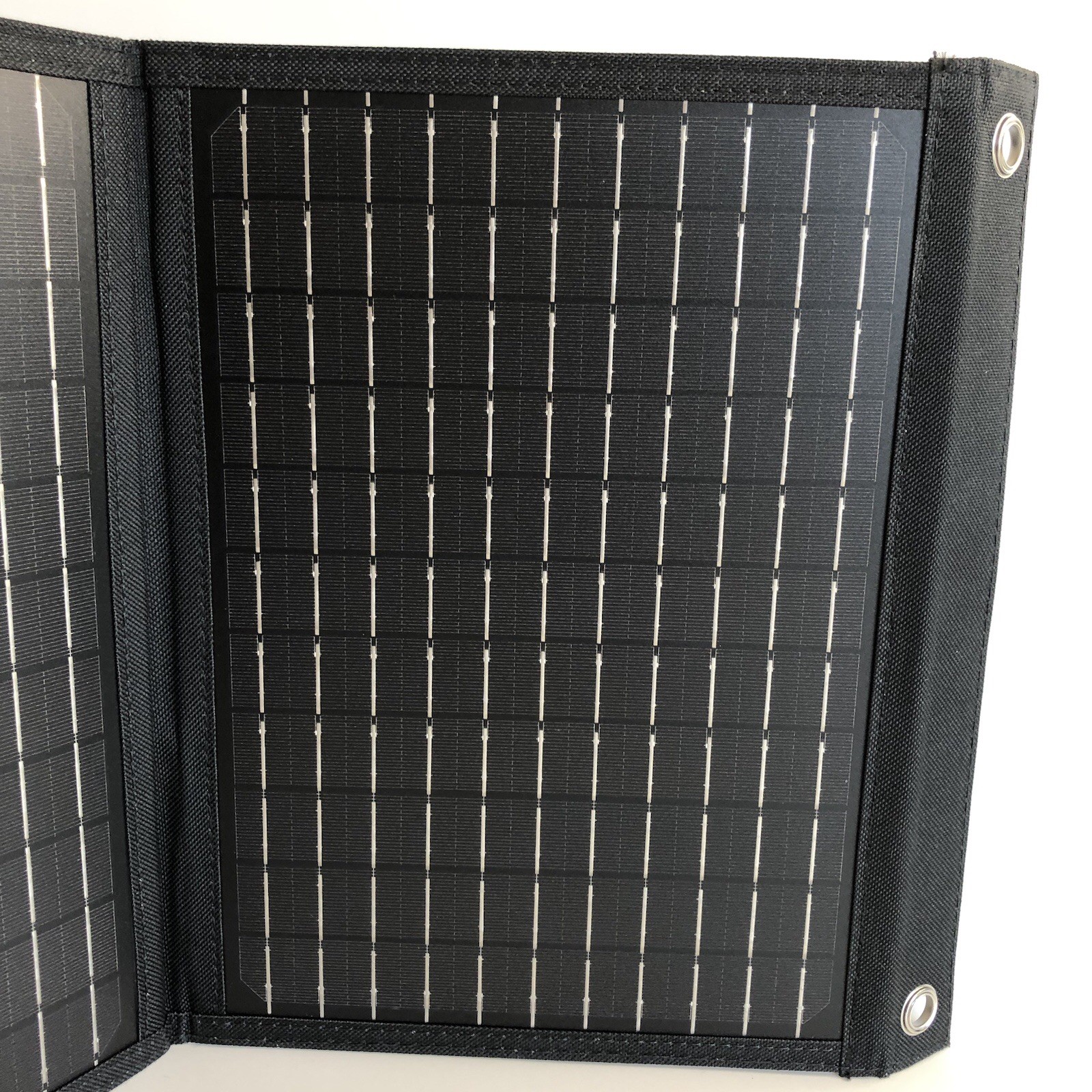 Mesuvida Portable Foldable 30W 12V/2.5A Solar Panel Charger For Outdoor XZY-30
