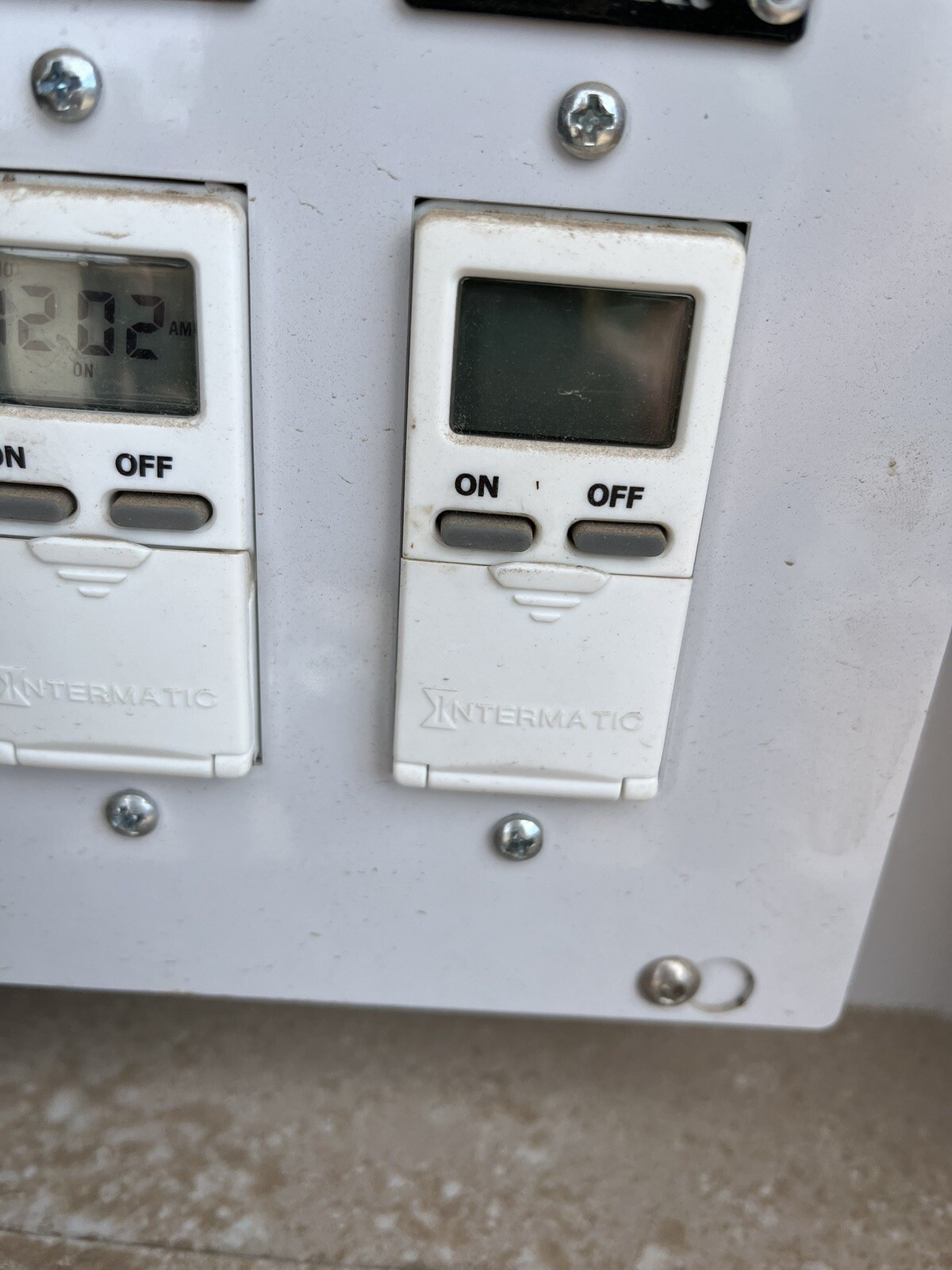 Off Grid Mobile Solar Generator