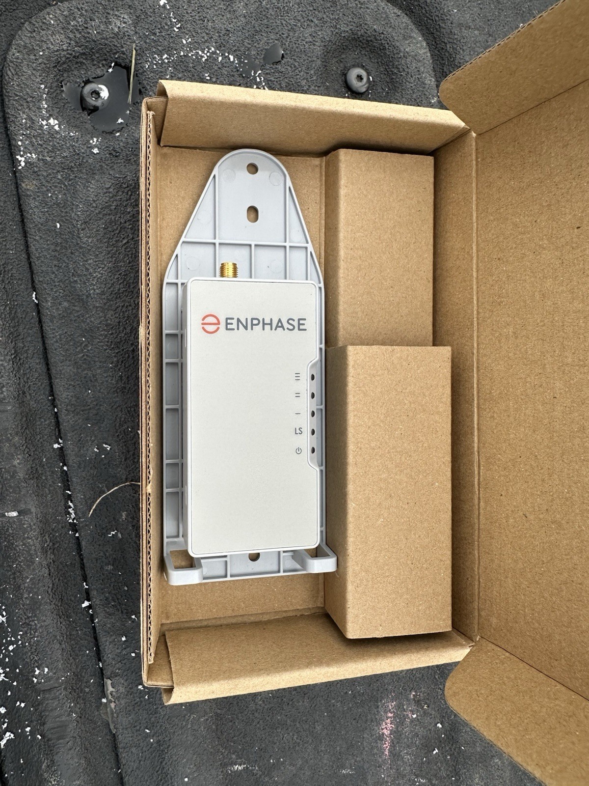 Enphase Cell Modem Kit w/ USB Cable & Antenna