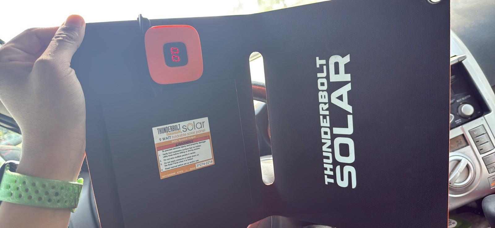 Thunderbolt Magnum Solar 9W Foldable 5V DC Monocrystalline Panel Black/Orange