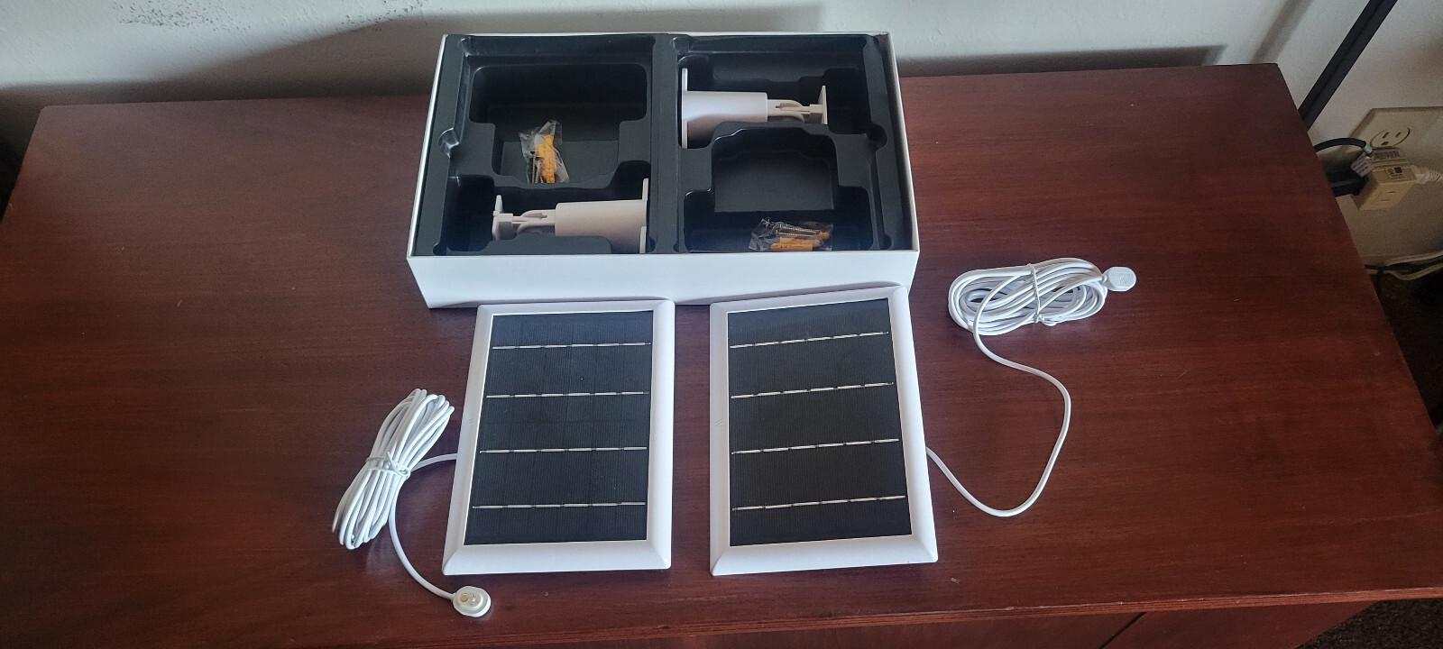 Wasserstein 2W 5V Solar Panel for Arlo Ultra and Pro 3 (2-P Pack) Brand New!