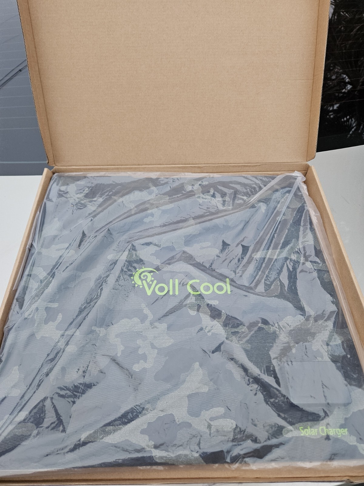 Voll Cool 60W Foldable Solar Panel Portable Solar Panel Charger Kit with 2 US…