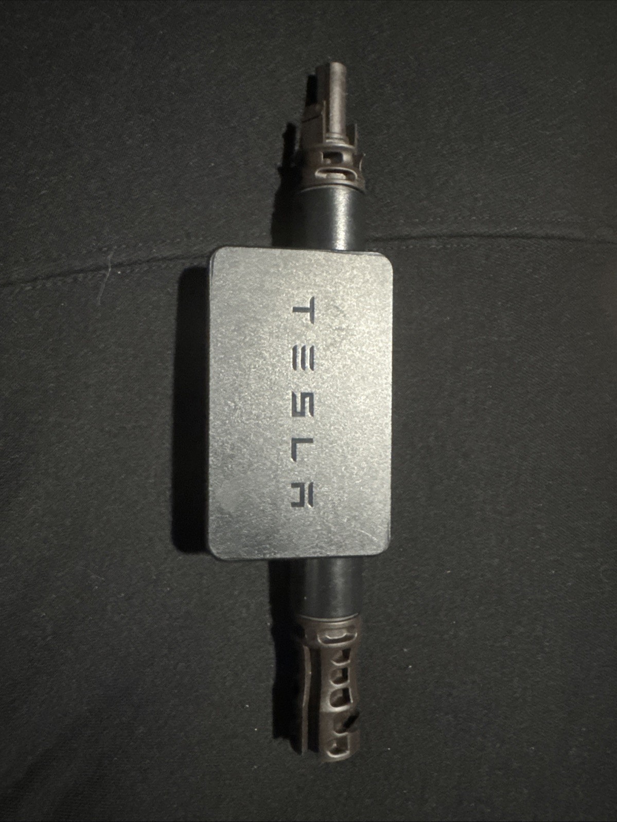 Tesla McI-2 Mid Circuit Interrupter for PV Rapid Shutdown