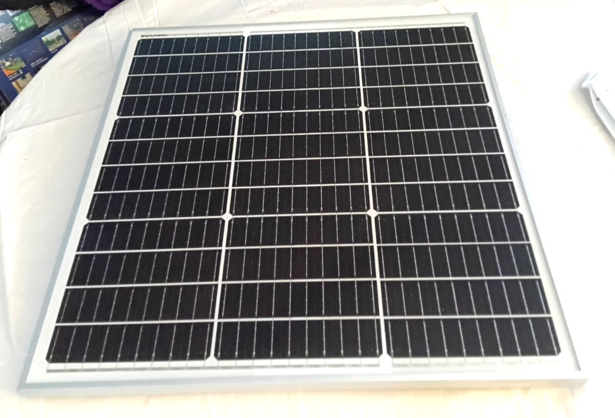 Solperk Solar 50W Solar Panel With Charge Controller Complete NEW