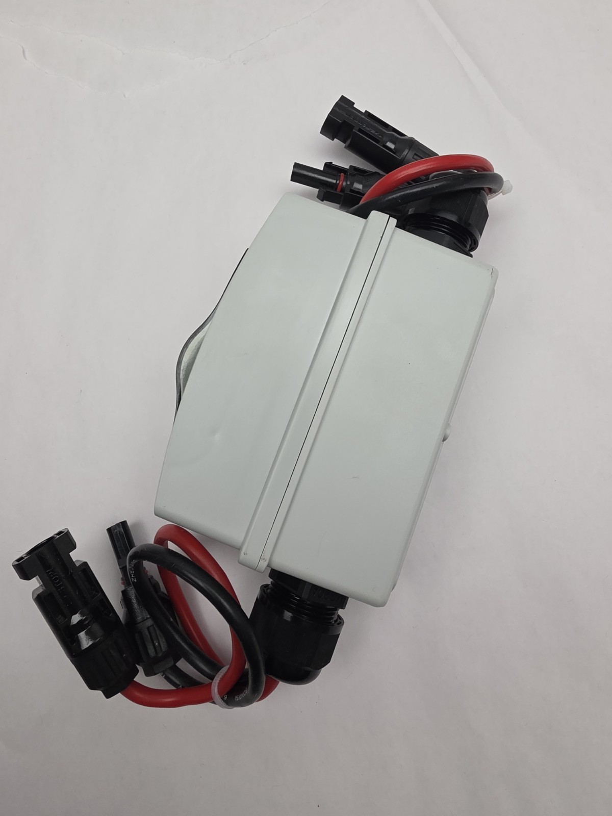 Pjerjzn Solar Panel Disconnect Switch PV Disconnect Swi HT-2Way, New-Open Box.