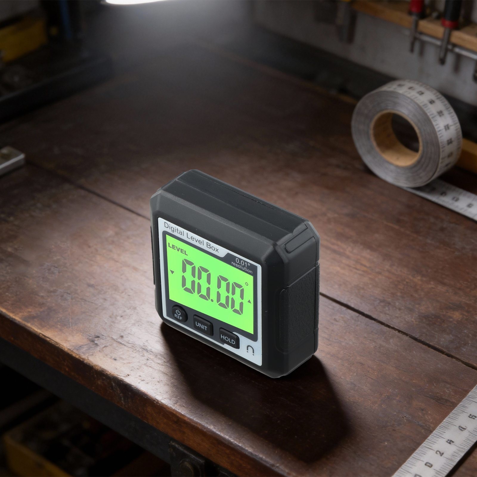 Magnetic Digital Protractor with Dual Mode Measuring Range from 4 to 90 Degrees