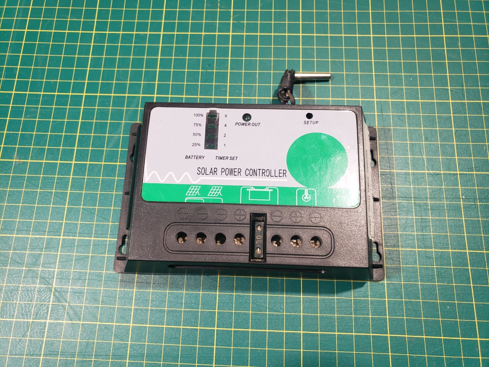 Solar controller CQ4820 think 20A Works, Not correct manual but similer.
