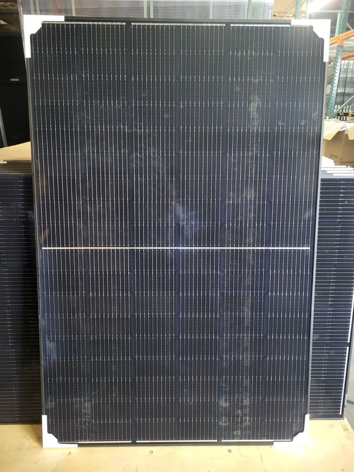 LA SOLAR 410W BLACK ON BLACK Solar panel