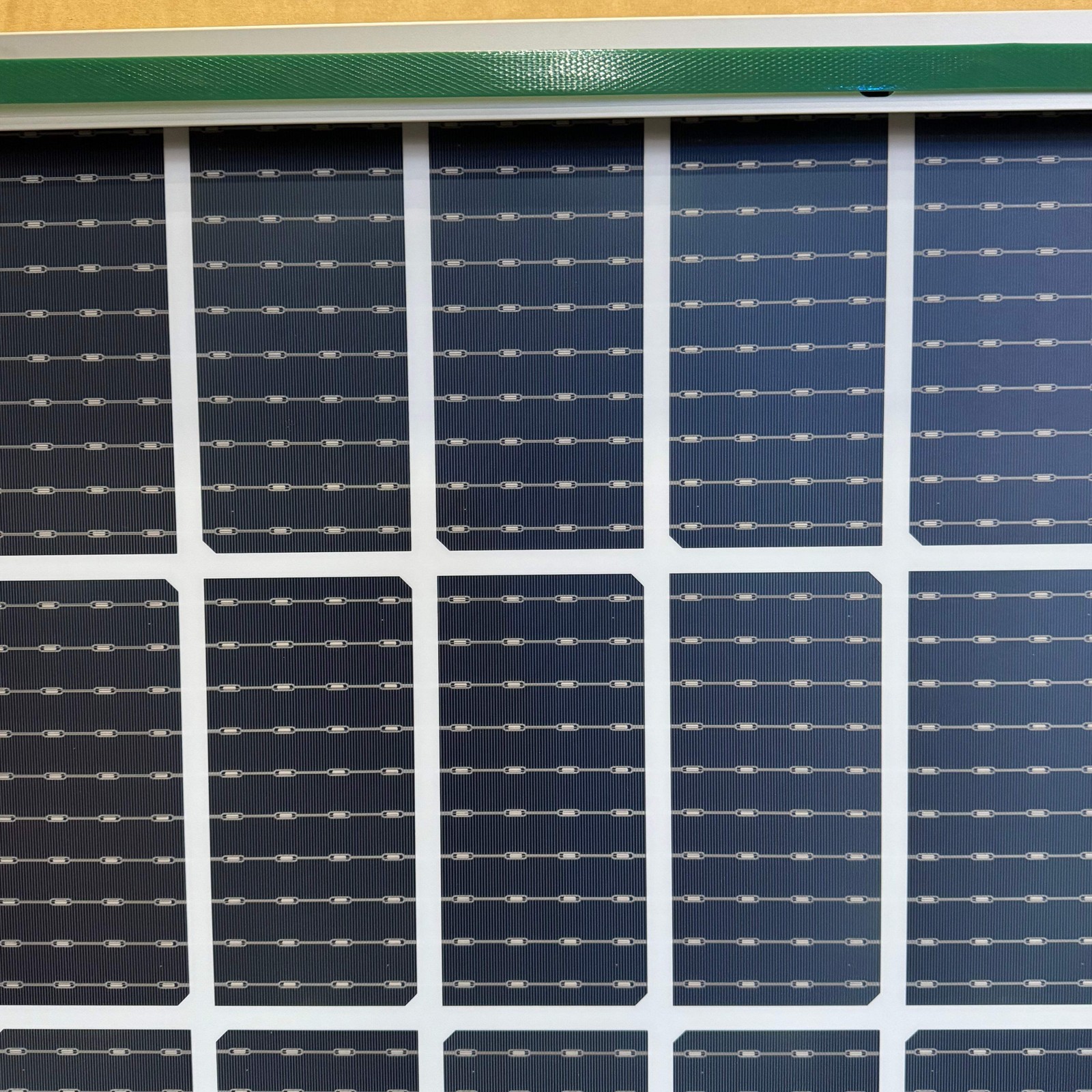 SEG SOLAR Photovoltaic Solar Panel Module Black 460W 75″ L x 45″ H x 1.5″ W SEG-